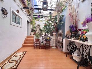 Maison  Calle joaquim borràs. Bonita casa en el centro del pueblo