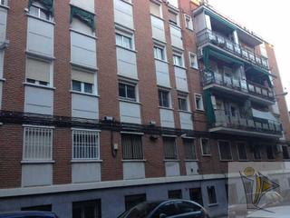 Pis  Cl carlos domingo. Madridpiso
