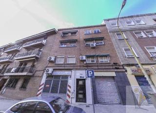 Etagenwohnung  Blason. Madridpiso