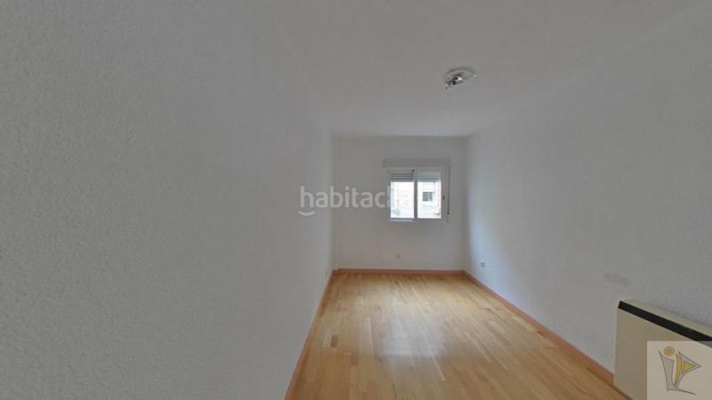 Foto fb10943d-7af0-455e-afd6-359a4180b5d8. Piso  en Parque Europa-Los Pitufos Pinto