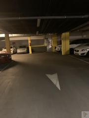 Parking coche en Montecarmelo