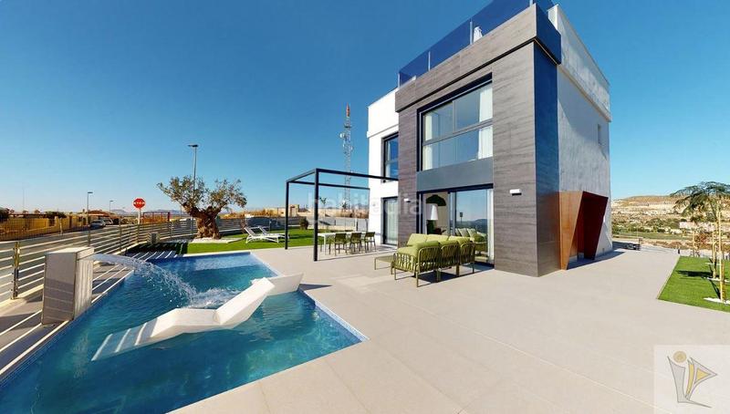 Foto 723f45b3-ecba-4de9-9398-68bf0096cb3b. Chalet con parcheggio piscina in Bonalba-Cotoveta Mutxamel