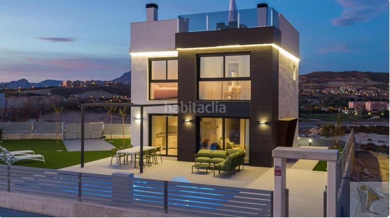Foto dd0250ad-235a-4b83-9159-bf0c2e56274f. Chalet con parcheggio piscina in Bonalba-Cotoveta Mutxamel