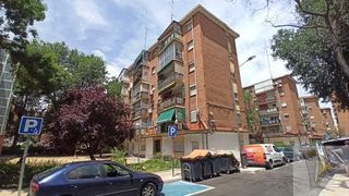 Pis  Cl escoriaza. Madridpiso