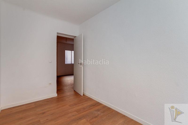 Foto 0386f7dc-dfc3-4665-92c0-cb291960ab31. Pis a Almendrales Madrid