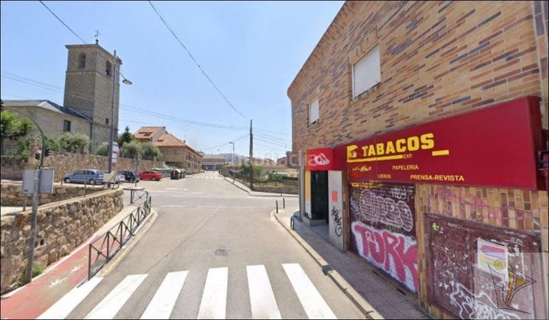 Foto f8db4275-4936-429b-bb65-298ce9deefb2. Pis a Colmenarejo