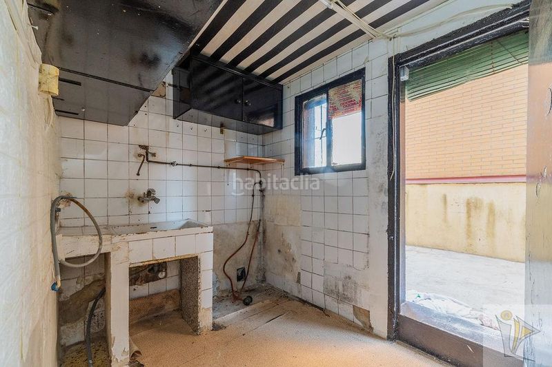 Foto 66f24664-c24e-4f4f-95ef-478f792893ca. Pis a Valdeacederas Madrid