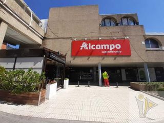 Local Comercial a CL COMUNIDAD DE MADRID C.COMERCIAL BURGOCENTRO