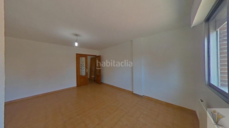 Foto c05c5c5f-ec70-4dd4-a92b-e53c008f64d1. Pis a Centro Fuenlabrada