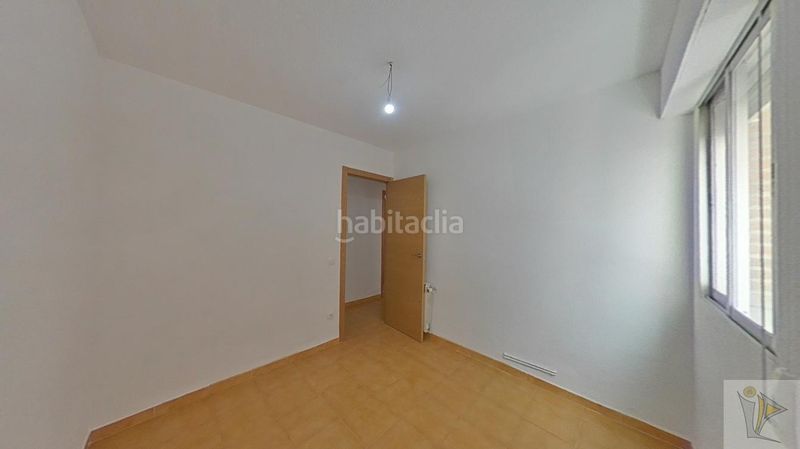 Foto e77cee61-cba3-4e73-9fe2-b07972438706. Pis a Centro Fuenlabrada