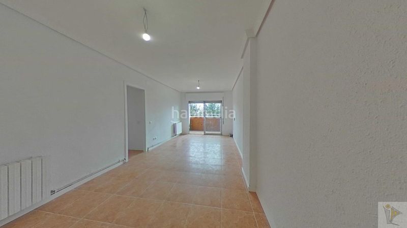 Foto 0fd325e8-eb87-4142-ba34-e314bf4716b8. Pis a Abrantes Madrid