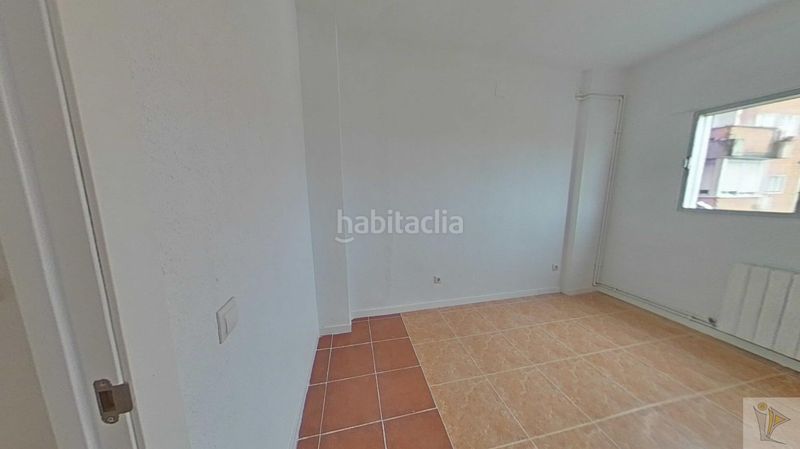 Foto 20eb999f-533a-4ef5-bf15-130990ce4e77. Pis a Abrantes Madrid