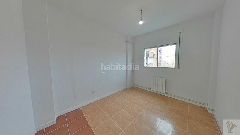 Foto 68abe242-04f0-4021-94b4-64b5e917f45c. Pis a Abrantes Madrid