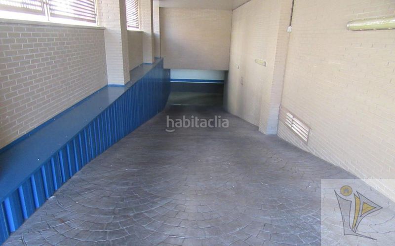 Foto 4a370bc2-dccf-4578-bfad-610bdcdc488e. Aparcament cotxe a Adelfas Madrid