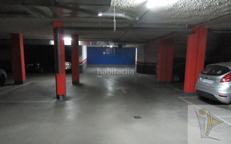 Foto 4fbf7f07-248f-4ad0-b7e2-30f6dd72e718. Aparcament cotxe a Adelfas Madrid