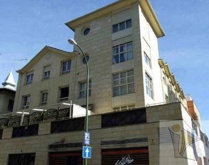Aparcament cotxe a CL LOPEZ DE HOYOS