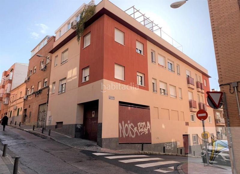 Foto b18490ed-e47c-48fd-9d55-fb57263345de. Aparcament cotxe a Valdeacederas Madrid