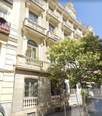 Aparcament cotxe a CL HORTALEZA