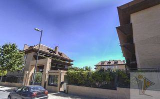 Aparcament cotxe  Cl comunidad canaria. Boadilla del montegaraje