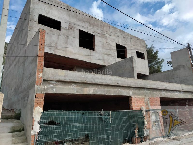 Foto e840494c-66f9-4b94-8c01-be3f33c3caeb. Edificio  en Fuentidueña de Tajo