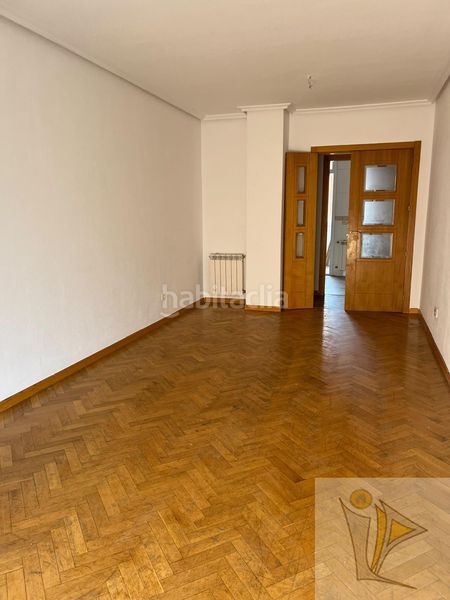 Foto 40971117-1b41-4145-b162-297277b26195. Pis amb aparcament a Villaverde Alto Madrid