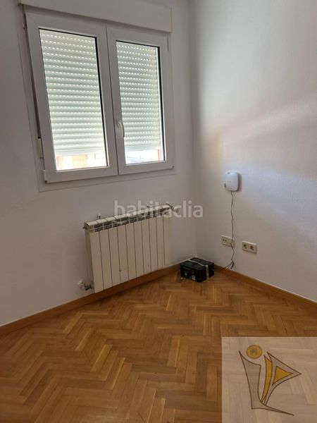 Foto fc3eb4fd-83d3-4848-8d21-b432d9b36b43. Pis amb aparcament a Villaverde Alto Madrid