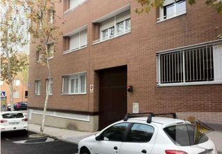 Aparcament cotxe a AV CASTILLA LEON