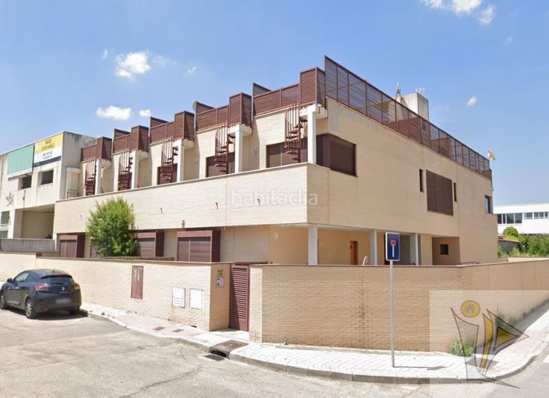 Foto e9a8ae52-99f5-48eb-8e01-808776c450b2. Aparcament cotxe a Rejas Madrid