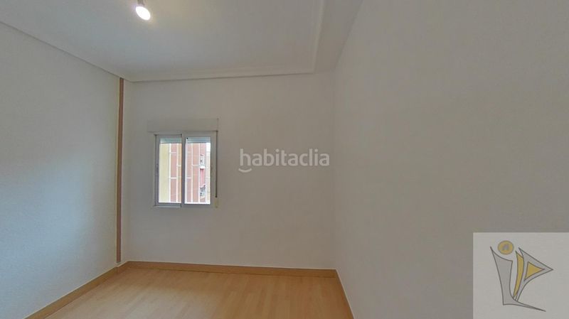 Foto 7efa97c2-ea88-4dc4-9825-3c110c1713fc. Pis a Zona Centro Joven Alcorcón
