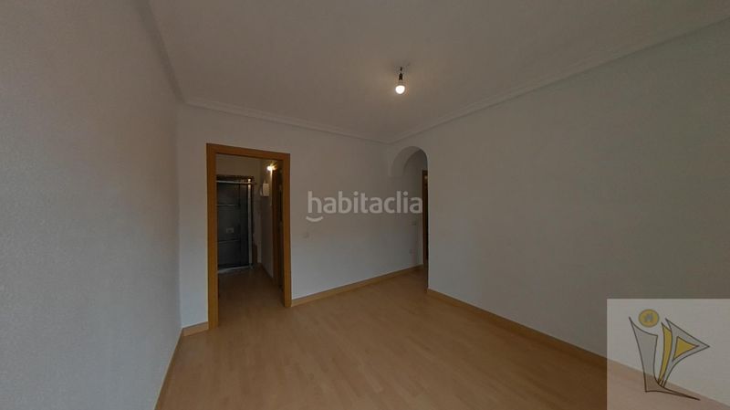 Foto eb438ce7-3c20-4f0d-a25e-4edb577a2744. Pis a Zona Centro Joven Alcorcón