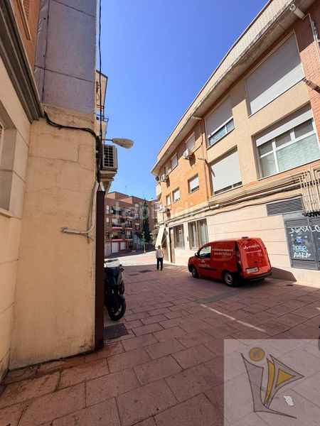 Foto 93497f0c-228e-4c6e-be85-4dd59d422d55. Aparcament cotxe a Centro Alcobendas
