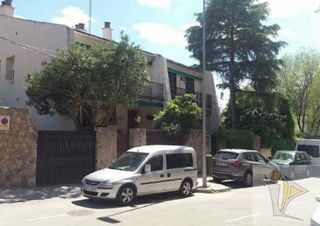 Chalet  Cl islas de cabo verde. Madridchalet