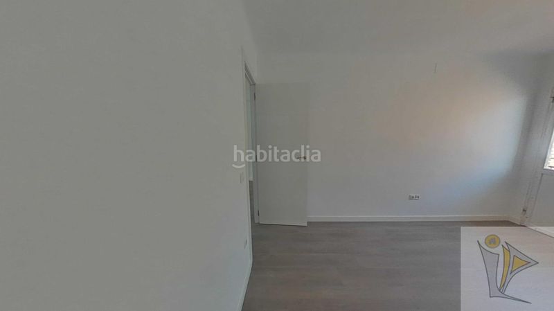 Foto fe88a366-2bdc-4e70-90a1-fe3763a10724. Pis a Zofío Madrid