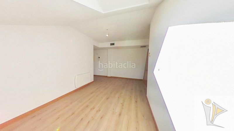 Foto 5c86e8f6-b173-4807-85d8-8375a192e492. Piso  en La Montaña - El Cortijo Aranjuez