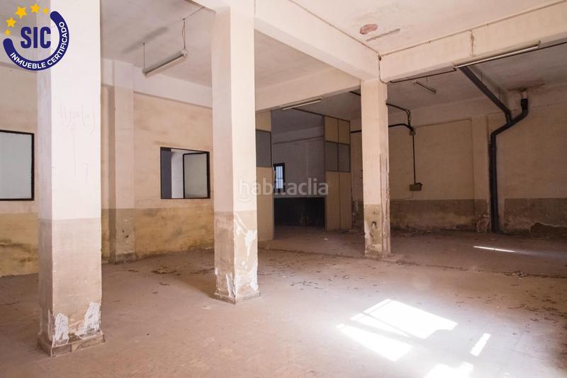 Foto 2162119d-4d4c-470f-abe5-d91d1dd74cb7. Business premise in paseo morella 23 in Estación - Universidad Castellón de la Plana