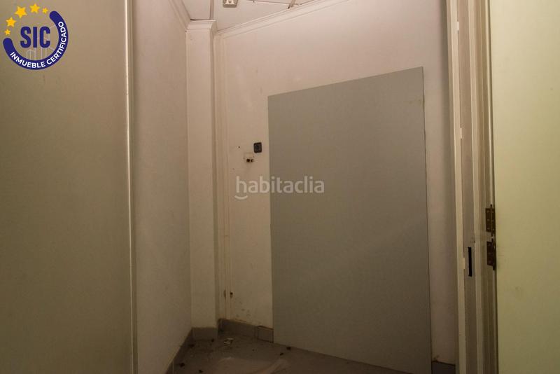 Foto 5489d557-ae21-4ce1-8201-3df1b5de2dfe. Business premise in paseo morella 23 in Estación - Universidad Castellón de la Plana