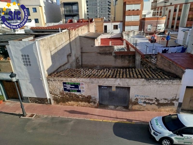 Foto 8925eeef-8da4-43d8-b43f-313734b3bc8e. Terreno residencial en calle pintor sorolla 5 parcela, solar o patio en el Centro y casco histórico de oropesa, para casa particular o promoción de 4 viviendas de 1 y dos dormi en Oropesa del Mar