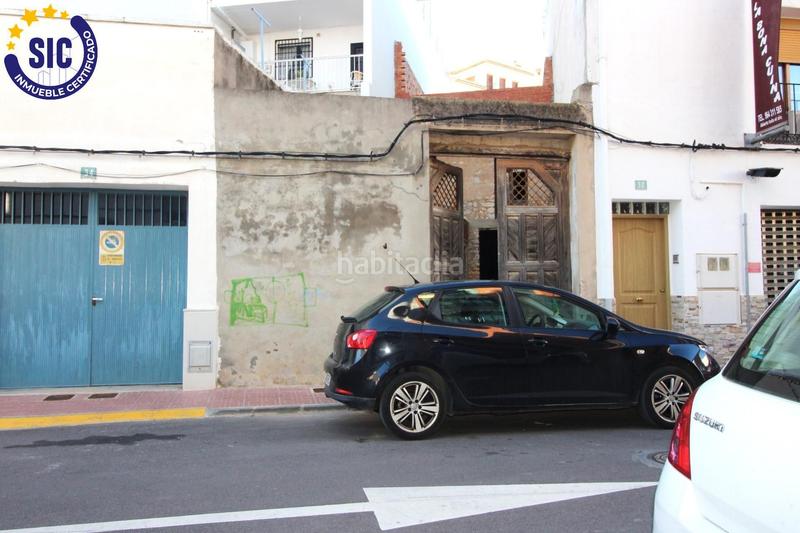Foto 23a5815f-bf54-4c4d-bccf-101affc4db51. Terreno residencial en calle ramon y cajal 8 patio casa solar a dos calles, en el casco viejo, en el Centro pueblo en Oropesa del Mar