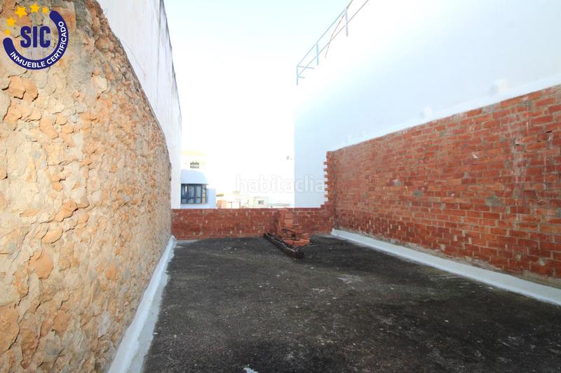 Foto 27e8fa51-214e-48fc-a0ec-45221d4a2797. Terreno residencial en calle ramon y cajal 8 patio casa solar a dos calles, en el casco viejo, en el Centro pueblo en Oropesa del Mar