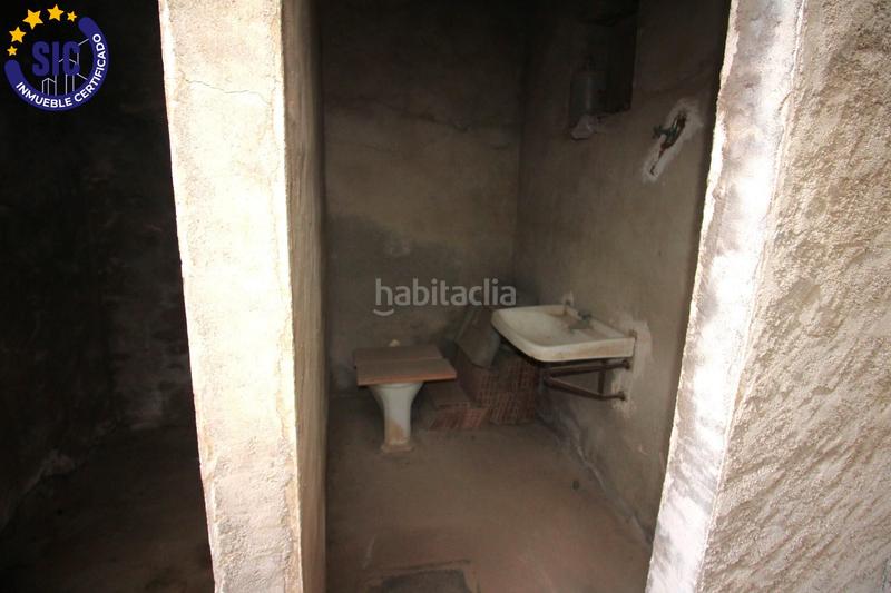 Foto 9ae921b5-0fb2-4ae4-b7ad-4b40b4895b04. Terreno residencial en calle ramon y cajal 8 patio casa solar a dos calles, en el casco viejo, en el Centro pueblo en Oropesa del Mar