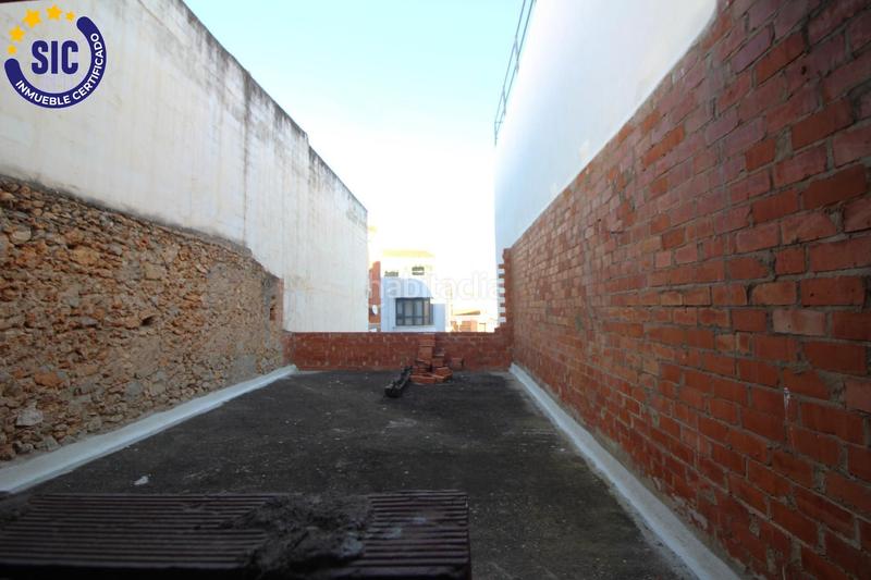 Foto a6759662-f778-4d11-88a3-3da4e67cc3de. Terreno residencial en calle ramon y cajal 8 patio casa solar a dos calles, en el casco viejo, en el Centro pueblo en Oropesa del Mar