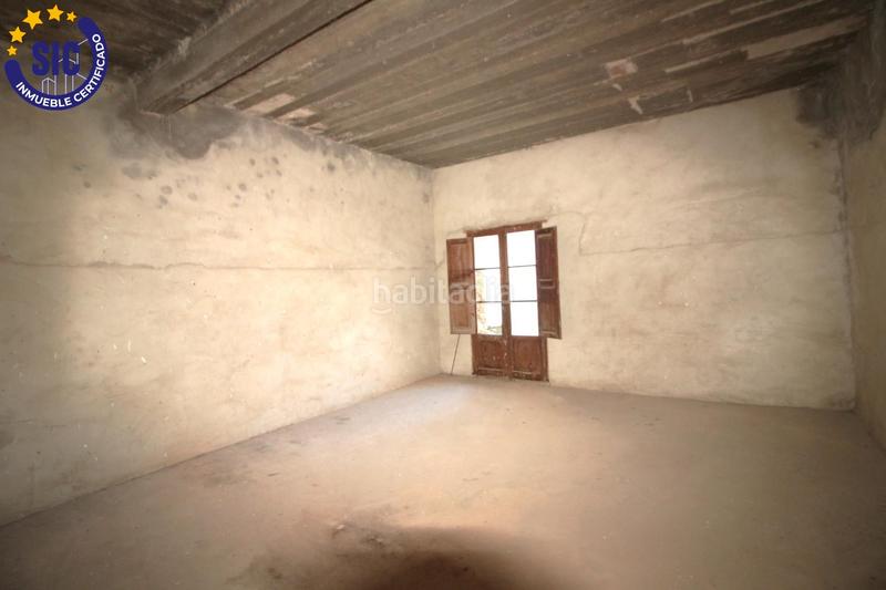 Foto cc017cc0-b4fd-44a0-8b1e-f19c7fb3ef90. Terreno residencial en calle ramon y cajal 8 patio casa solar a dos calles, en el casco viejo, en el Centro pueblo en Oropesa del Mar