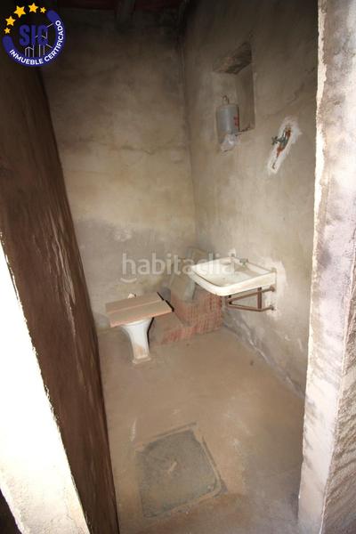 Foto e017b901-9145-4b3d-b5b4-9945bb20357b. Terreno residencial en calle ramon y cajal 8 patio casa solar a dos calles, en el casco viejo, en el Centro pueblo en Oropesa del Mar