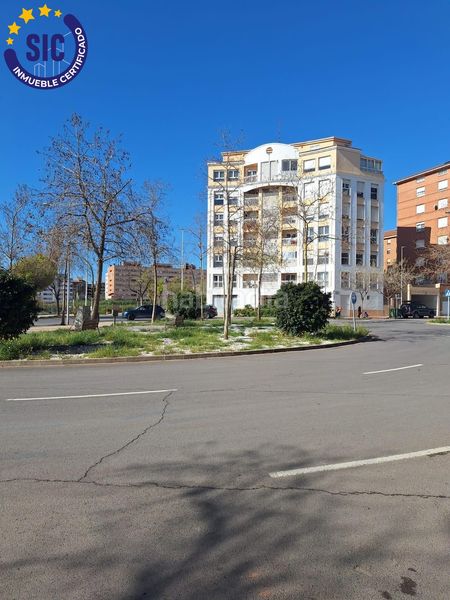 Foto 5f40aac7-2a64-4109-9695-7f7f9aec7db4. Autoparkplatz in calle plaza de la cruz roja 2 in Castellón de la Plana