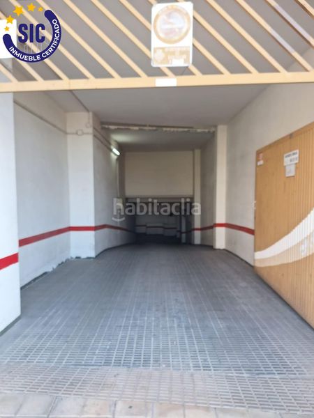 Foto a1c33f33-cc1e-463f-931a-e012610dda27. Autoparkplatz in calle plaza de la cruz roja 2 in Castellón de la Plana
