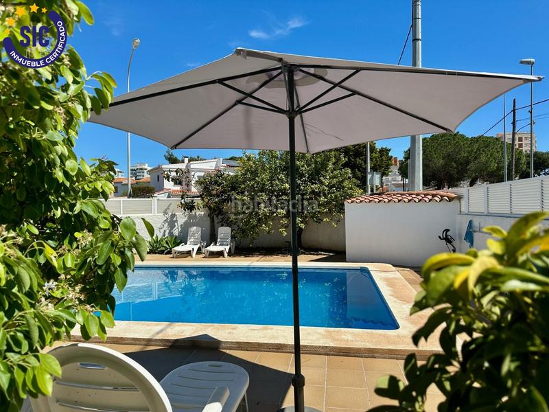 Foto 009ccca9-ec4e-478e-ad58-e8d06504f61d. Chalet dans avenida mohino 21 dans Benicàssim Golf Benicasim / Benicàssim