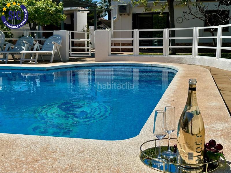 Foto 5845b44a-919b-4582-80fc-94d36f9b95d9. Chalet dans avenida mohino 21 dans Benicàssim Golf Benicasim / Benicàssim