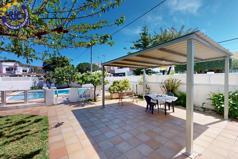 Foto 89b864f9-5505-44a8-9476-4585d11c7b2b. Chalet dans avenida mohino 21 dans Benicàssim Golf Benicasim / Benicàssim