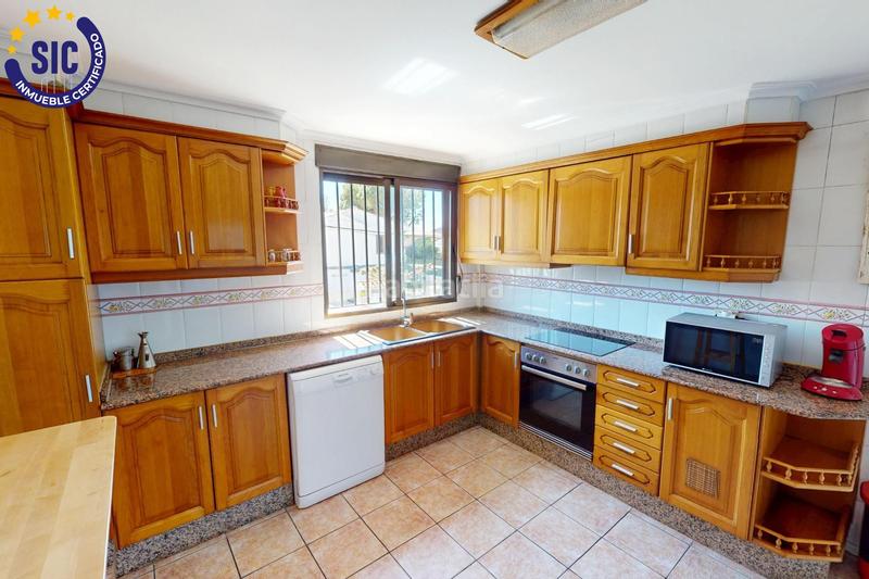 Foto 934ec1eb-6b8e-4612-84f0-a7e3b51e71d5. Chalet dans avenida mohino 21 dans Benicàssim Golf Benicasim / Benicàssim