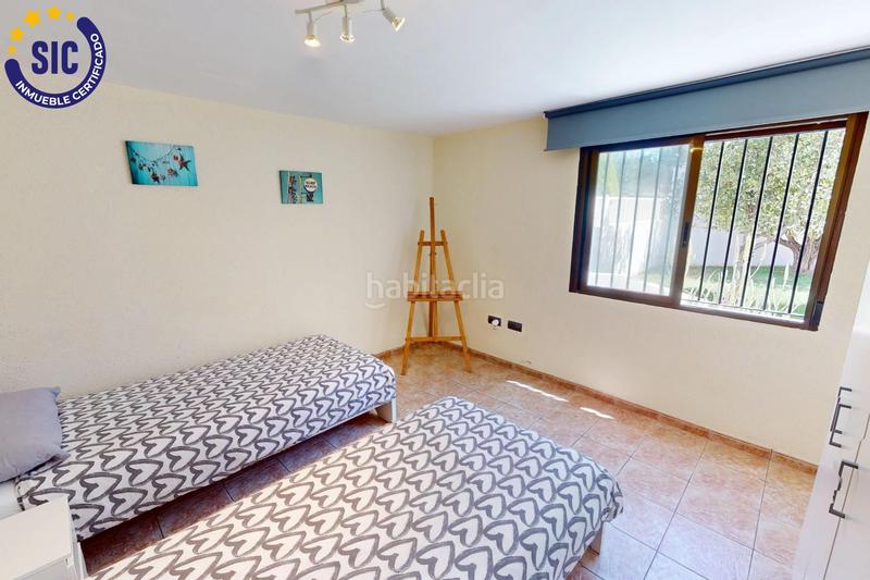 Foto c9d0d98e-6b19-4a38-ba7e-4f396b8b8d30. Chalet dans avenida mohino 21 dans Benicàssim Golf Benicasim / Benicàssim